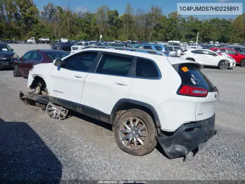 1C4PJMDS7HD225891 — 2017 Jeep Cherokee, ფოტო 3, IAAI, მარცხენა და მარჯვენა მხარე