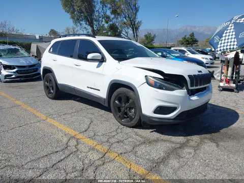 1C4PJLLB9LD625049 — 2020 Jeep Cherokee, Left front, before-repair photos