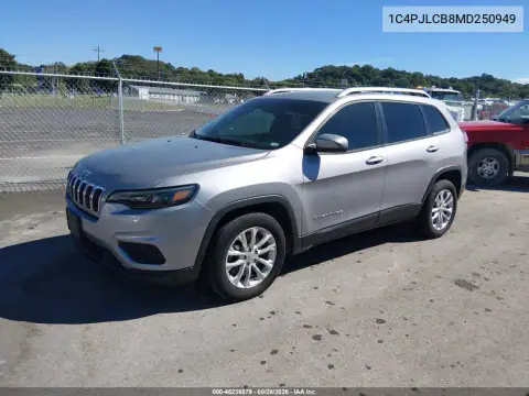 1C4PJLCB8MD250949 — 2021 Jeep Cherokee, foto 3 de IAAI 21.10.2026, Desgaste normal