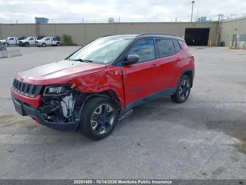 3C4NJDDB0JT265821 — 2018 Jeep Compass Trailhawk, zdjęcie 2 z IAAI 20.10.2026, Lewy przód