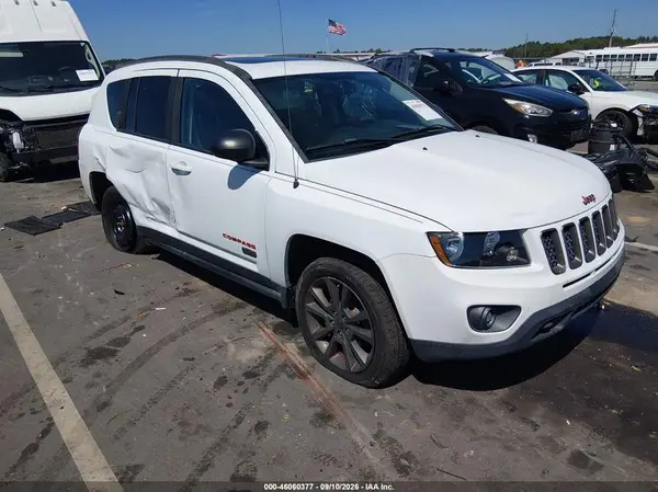 1C4NJDBB4GD673126 — 2016 Jeep Compass, Правый бок (Right Side), фото до ремонта