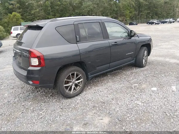 1C4NJDBB3GD556539 — 2016 Jeep Compass, фото 4 с аукциона IAAI 13.10.2026, Естественный износ