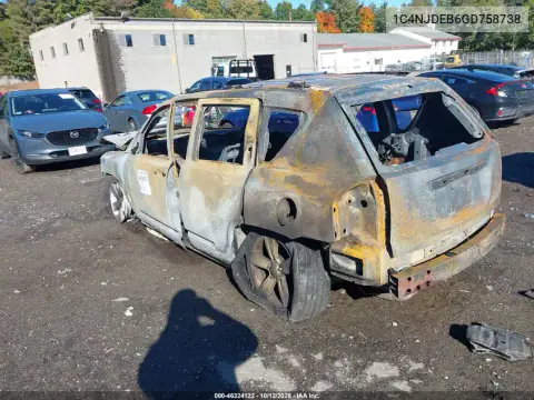 1C4NJDEB6GD758738 — 2016 Jeep Compass, photo 3 from IAAI, Fire