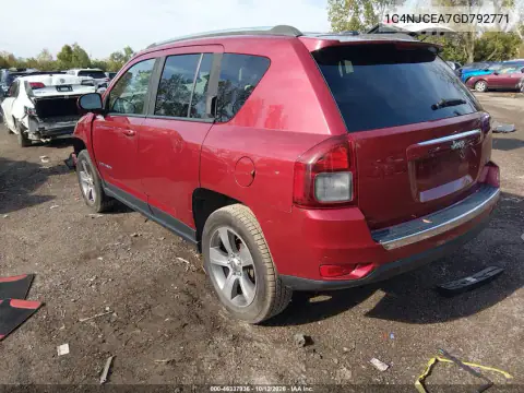 1C4NJCEA7GD792771 — 2016 Jeep Compass, photo 4 from IAAI, Front end