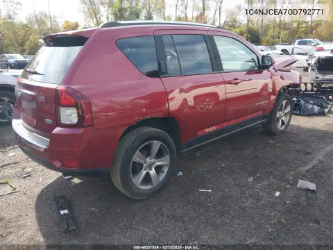 1C4NJCEA7GD792771 — 2016 Jeep Compass, photo 5 from IAAI, Front end