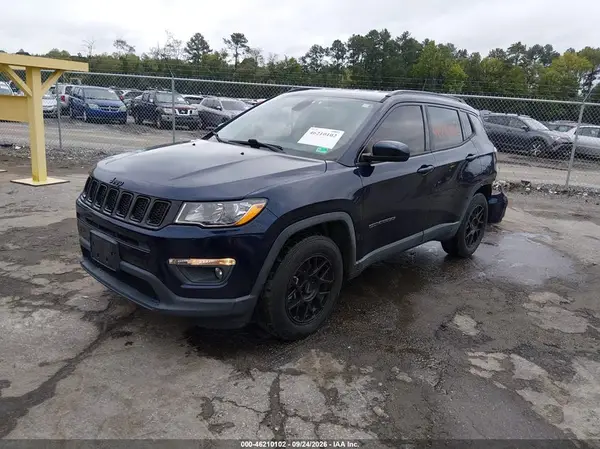 3C4NJCBB4HT643324 — 2017 Jeep Compass, фото 2 с аукциона IAAI, Задняя часть