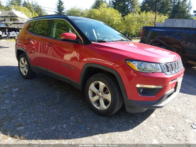 2018 Jeep Compass Latitude 4x4 VIN 3C4NJDBB6JT154662 фото 1