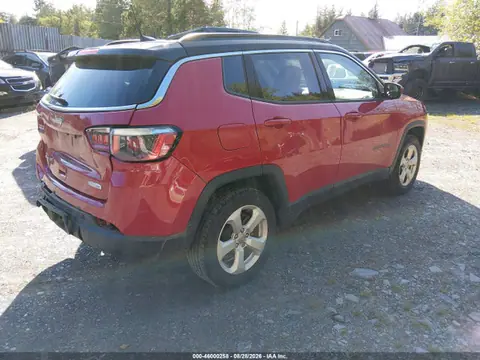 2018 Jeep Compass Latitude 4x4 VIN 3C4NJDBB6JT154662 фото 4