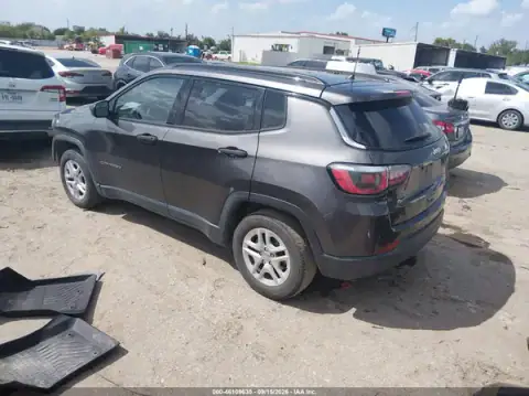 3C4NJCAB3JT123333 — 2018 Jeep Compass, ფოტო 3, IAAI 07.10.2026, წინა ნაწილი