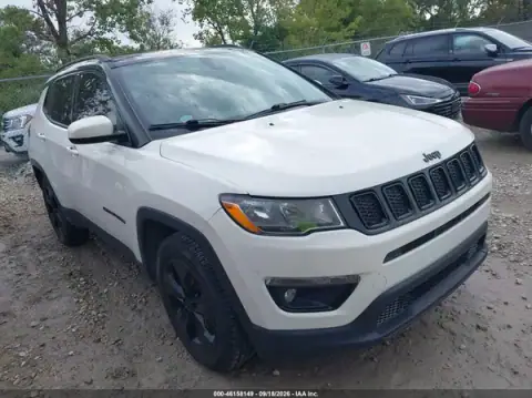 3C4NJDBBXJT394698 — 2018 Jeep Compass, უკანა მარცხენა ნაწილი (Left Rear), ფოტოები შეკეთებამდე