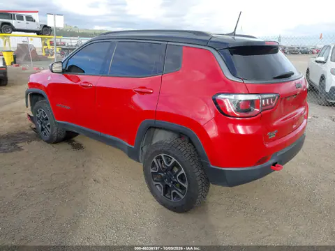 2018 Jeep Compass Trailhawk 4X4 VIN 3C4NJDDB0JT482625 фото 3