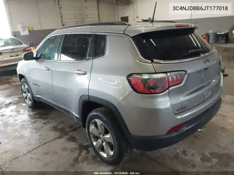 3C4NJDBB6JT177018 — 2018 Jeep Compass, photo 3 from IAAI, All-over damage