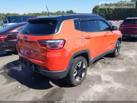 3C4NJDDB7JT264889 — 2018 Jeep Compass, фото 5 с аукциона IAAI, ЗАДНЯЯ ЧАСТЬ