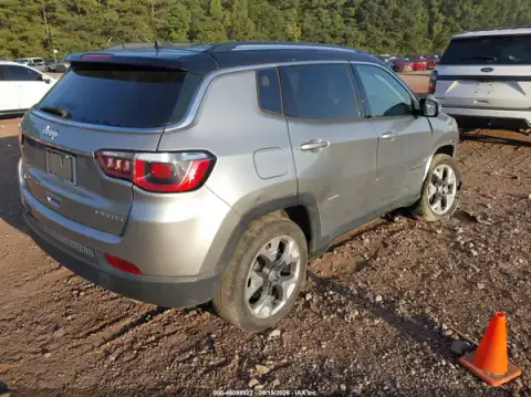 3C4NJDCB4KT854020 — 2019 Jeep Compass, ფოტო 4, IAAI, წინა მარჯვენა ნაწილი