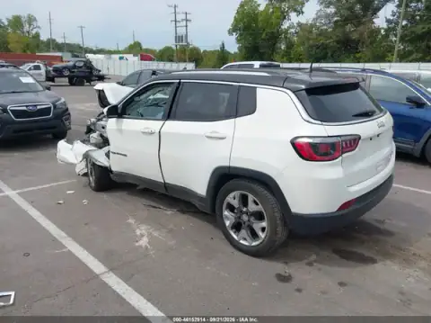 3C4NJCCB7KT637944 — 2019 Jeep Compass, photo 3 from IAAI, Front end