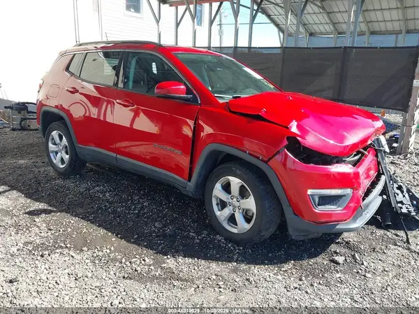 3C4NJDBB0KT599884 Jeep Compass 2019 — uszkodzenie Przód, zdjęcie przed naprawą