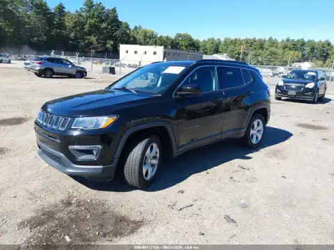3C4NJDBB1LT125959 — 2020 Jeep Compass, ფოტო 2, IAAI, წინა ნაწილი