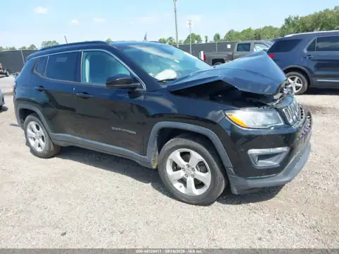 3C4NJCBB6LT253284 — 2020 Jeep Compass, Parte delantera (Front End), fotos antes de reparar