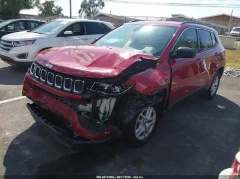 3C4NJCABXLT125129 — 2020 Jeep Compass, photo 2 from IAAI, Front end