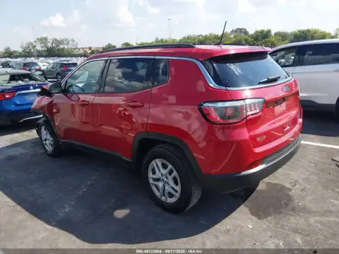 3C4NJCABXLT125129 — 2020 Jeep Compass, photo 3 from IAAI, Front end