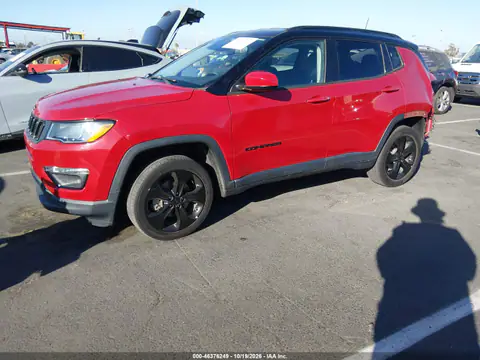3C4NJDBBXLT217829 — 2020 Jeep Compass, фото 2 с аукциона IAAI, ЗАДНЯЯ ЧАСТЬ