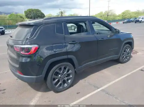 3C4NJCEB3MT567388 — 2021 Jeep Compass, ფოტო 4, IAAI, წინა მარცხენა ნაწილი