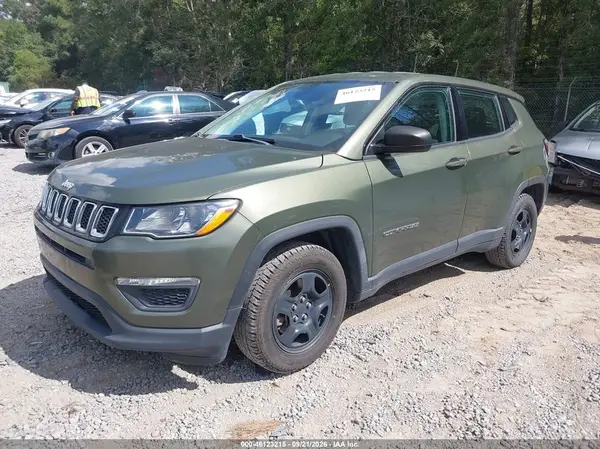 3C4NJCAB1MT523038 — 2021 Jeep Compass, photo 2 from IAAI 13.10.2026, Rear end