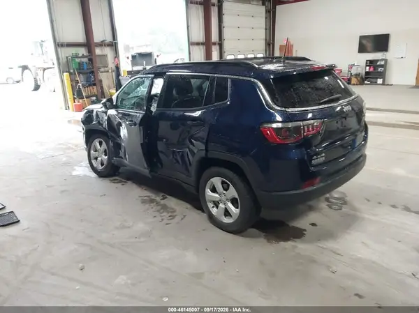 3C4NJDBB7MT501498 — 2021 Jeep Compass, zdjęcie 3 z IAAI 19.10.2026, Lewy bok