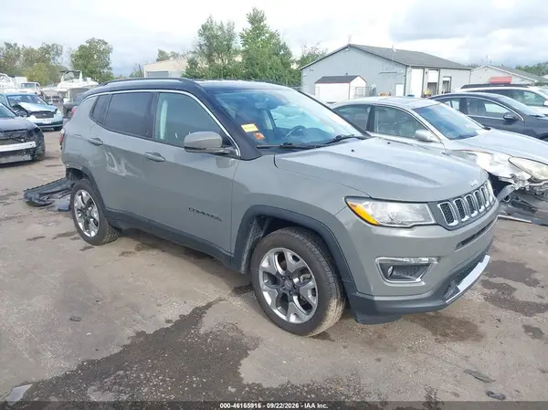 3C4NJDCB6MT515746 Jeep Compass 2021 — uszkodzenie Tył, zdjęcie przed naprawą