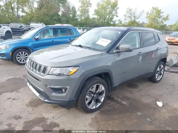 3C4NJDCB6MT515746 — 2021 Jeep Compass, zdjęcie 2 z IAAI 13.10.2026, Tył