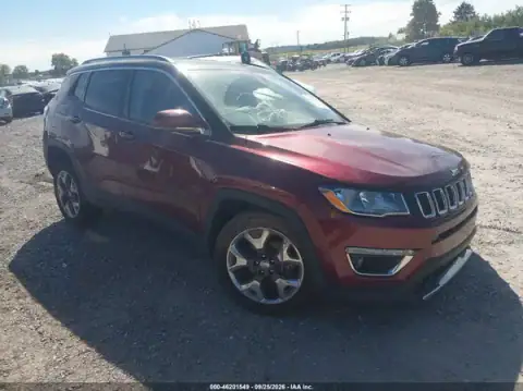 3C4NJDCB7MT509017 — 2021 Jeep Compass, Lewy przód (Left Front), zdjęć przed naprawą