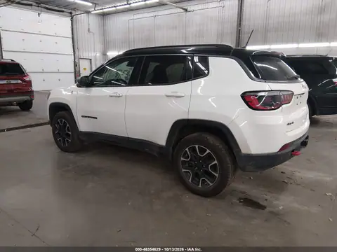 2021 Jeep Compass Trailhawk 4X4 VIN 3C4NJDDB5MT597936 фото 4