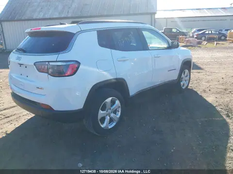 3C4NJDBB0NT132095 — 2022 Jeep Compass, ფოტო 4, IAAI 27.10.2026, სეტყვა