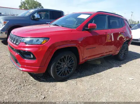 3C4NJDCB2NT184438 — 2022 Jeep Compass, фото 2 с аукциона IAAI, ЗАДНЯЯ ЧАСТЬ