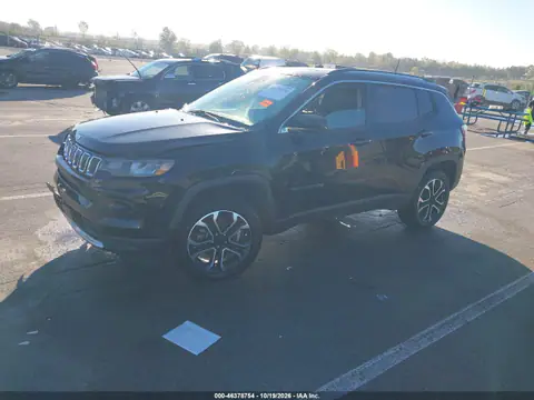 3C4NJDCB7NT167568 — 2022 Jeep Compass, photo 3 from IAAI, Right front