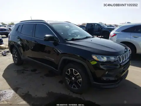 3C4NJDBBXNT105552 — 2022 Jeep Compass, მარცხენა და მარჯვენა მხარე, ფოტოები შეკეთებამდე