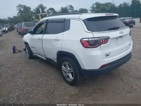 3C4NJDBNXPT559183 — 2023 Jeep Compass, фото 3 с аукциона IAAI, ПЕРЕДНЯЯ ЧАСТЬ