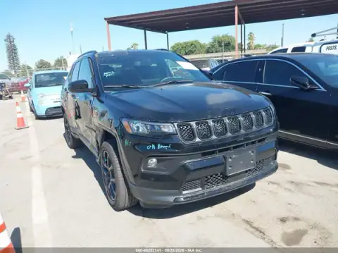 3C4NJDBN5RT601228 Jeep Compass 2024 — Right side damage, before-repair photo