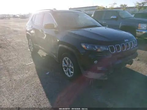3C4NJDBN0ST561064 — 2025 Jeep Compass, Передняя i задняя части (Front & Rear), zdjęć przed naprawą