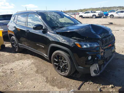 3C4NJDBN9ST617454 — 2025 Jeep Compass, ПЕРЕДНЯЯ ЧАСТЬ, фото до ремонта