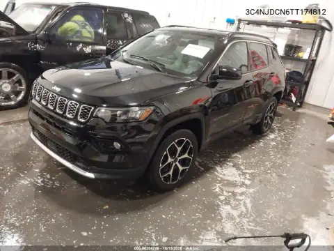 3C4NJDCN6TT174812 — 2026 Jeep Compass, zdjęcie 2 z IAAI, Zalanie