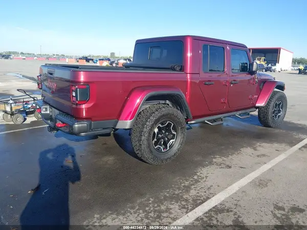 1C6JJTBG7ML518633 — 2021 Jeep Gladiator, photo 3 from IAAI, Front end