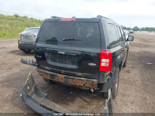 1C4NJRAB5FD347350 — 2015 Jeep Patriot, zdjęcie 4 z IAAI 20.10.2026, Tył