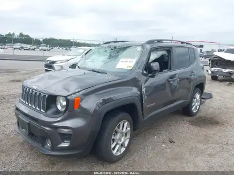 ZACNJDBB0MPN08166 — 2021 Jeep Renegade, фото 2 с аукциона IAAI, опрокидывание