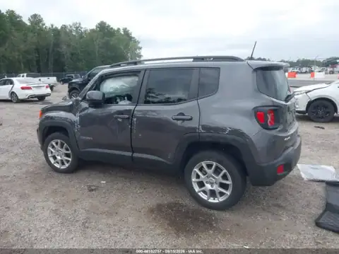 ZACNJDBB0MPN08166 — 2021 Jeep Renegade, фото 3 с аукциона IAAI, опрокидывание