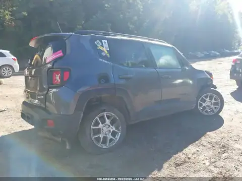 ZACNJDBB1MPM55414 — 2021 Jeep Renegade, zdjęcie 4 z IAAI, Dachowanie