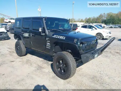 1C4HJWDG7CL182597 — 2012 Jeep Wrangler, Передняя часть слева, фото до ремонта