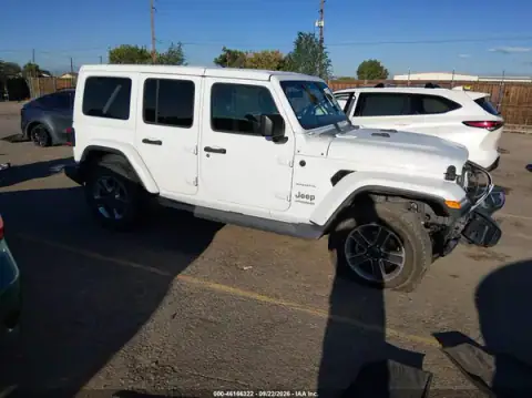 1C4HJXEG4LW192930 Jeep Wrangler 2020 — Front end damage, before-repair photo