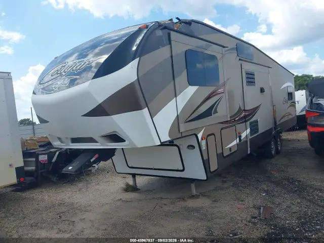 4YDF33729F2506849 — 2015 Keystone Cougar, фото 2 с аукциона IAAI 30.09.2026, Крыша