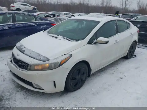 3KPFN4A85HE055019 — 2017 Kia Forte, foto 2 de IAAI 29.10.2026, Parte delantera